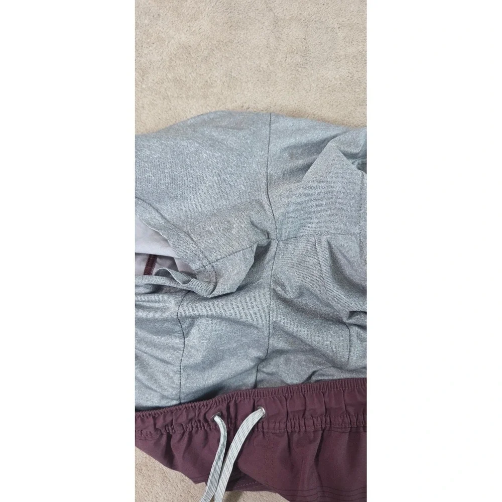 Vuori Kore Shorts Men's Medium Red Athletic Running Training Lined V302 EUC